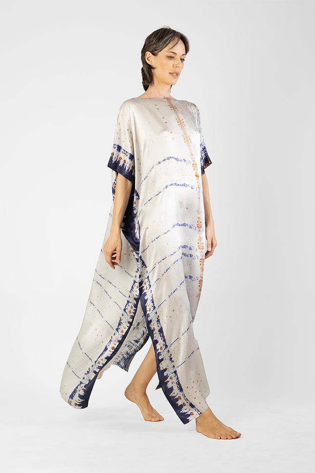 Red Dot - Limited Edition Arts Print Kaftan