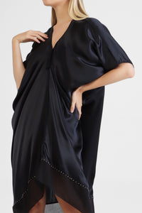 Celia - Classic silk kaftan with asymmetrical hem