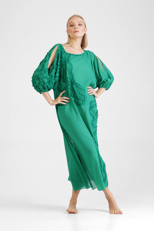 Halig - Kaftan with Appliqué Swirl