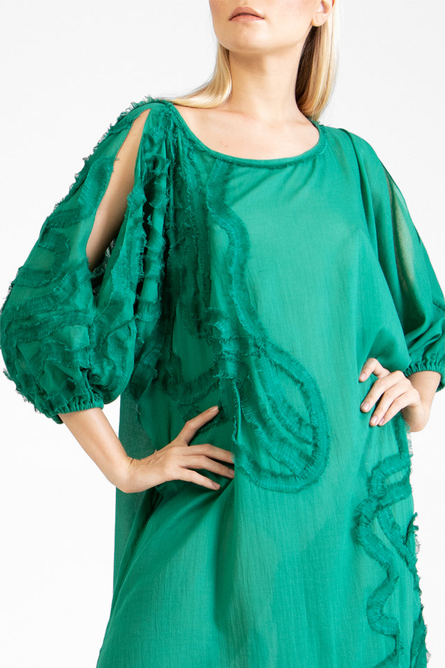 Halig - Kaftan with Appliqué Swirl