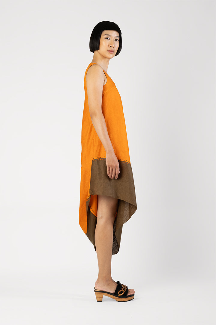 Apia - Tilted asymmetric sleeveless dress