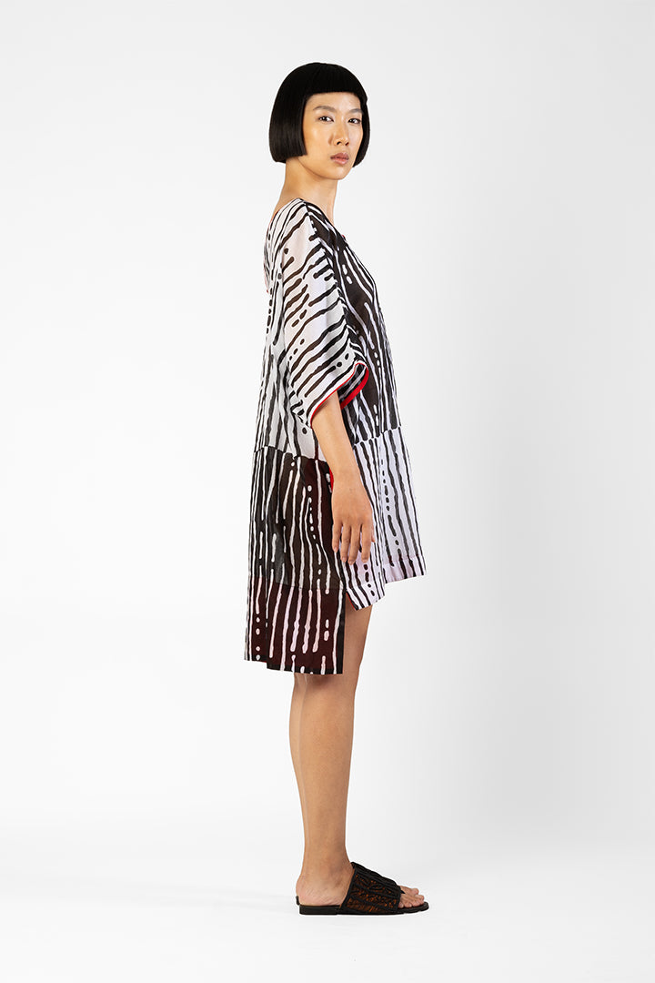 Joane - Bi-color color print phort dress with contrast accents
