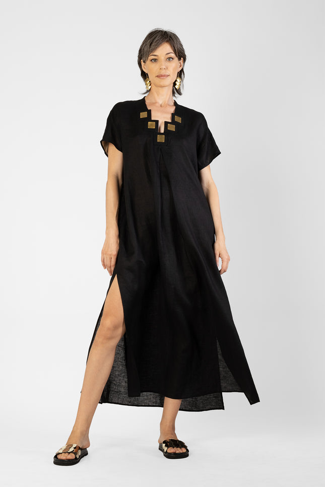Leinoa - Deep Neck Kaftan with Square Gold Plat Embellishment