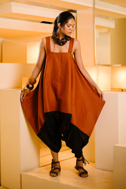 Hestia - Sleeveless Aladdin Jumpsuit
