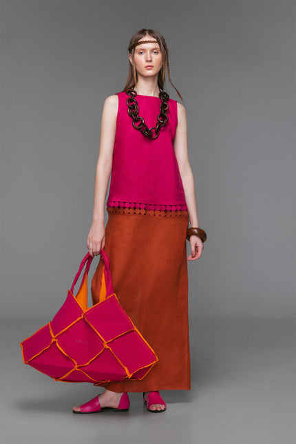 Mistie - Coin Applique Dual Color Shift Dress