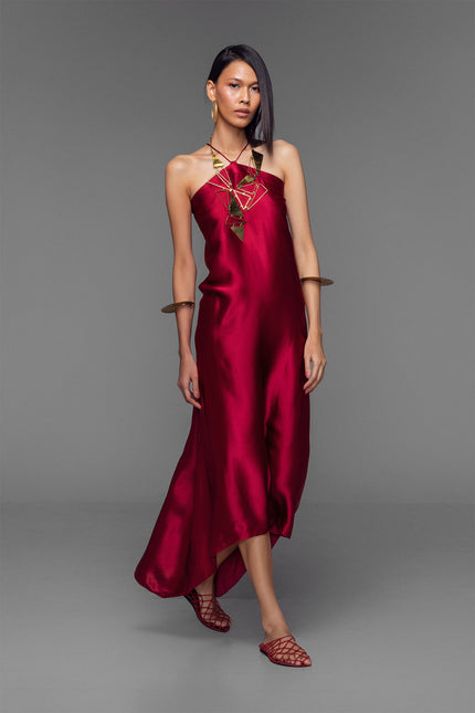 Ilythia - Flowy Halter Dress