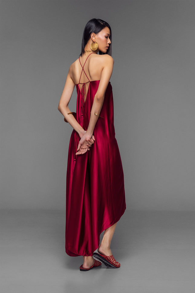 Ilythia - Flowy Halter Dress