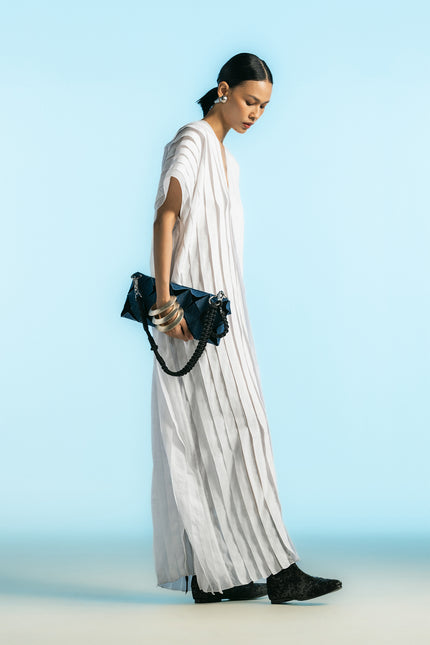 Naria - Full Pleated V Neck Kaftan