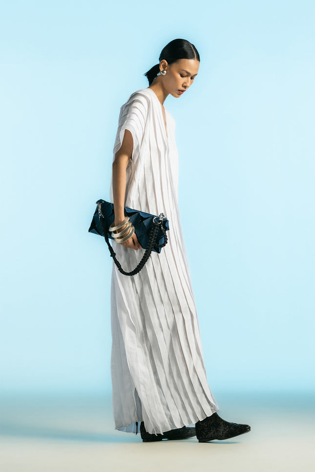 Naria - Full Pleated V Neck Kaftan