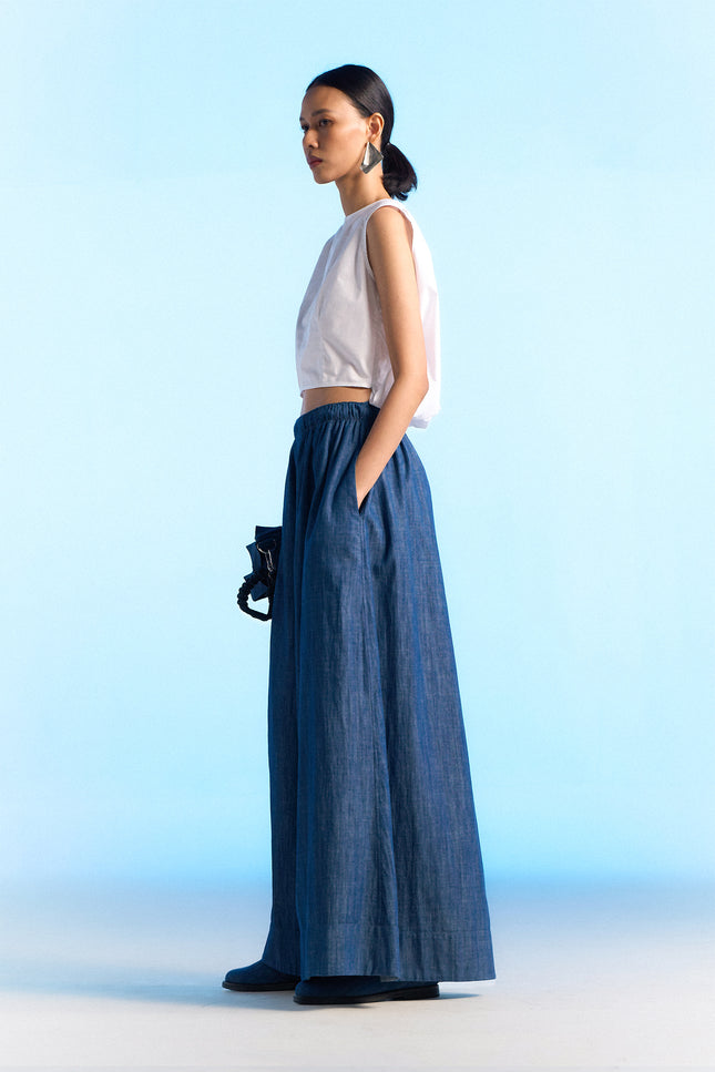 Malia - Elasticated Waist Voluminous Leg Denim Pants