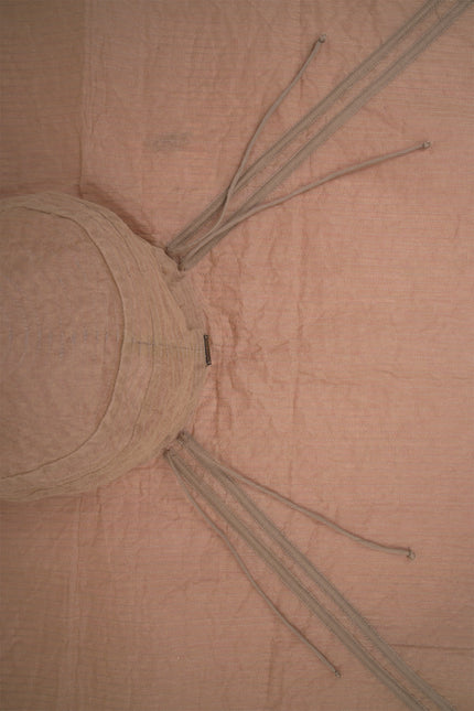 Leyla wide-brim hat in pure cotton with a reversible two-tone design, wide square brim, and adjustable drawstring detail.