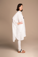 Aleta - Oversized tunic kaftan with handstiched details