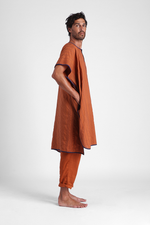 Fuad - Unisex kaftan with irregular stich detail