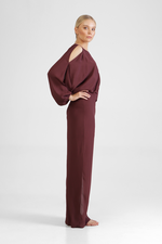 Gamala - Versatile elegant dress with peek-a-boo sleeves