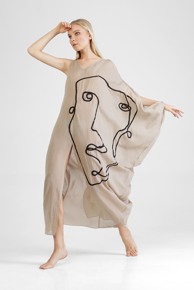 Hilja - Kaftan with Abstract Figure and Asymmetrical Sleeve