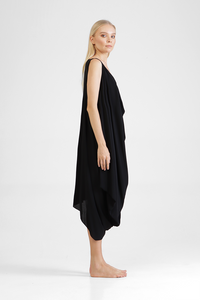 Harla - Sleeveless draped dress