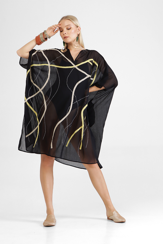 Huda - Oversized V-neck tunic with golden appliqué graphics