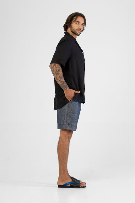Eka - Short Sleeves Camp Shirt with Contrast Color Hemline Hand Stitching