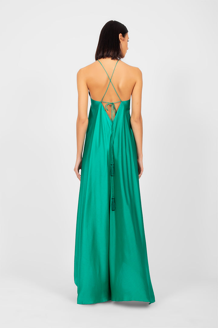 Ilythia - Flowy halter dress