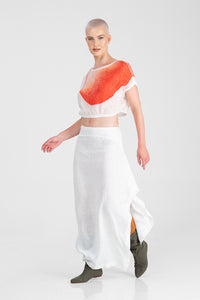 Tilt - Tilted long skirt with side slit