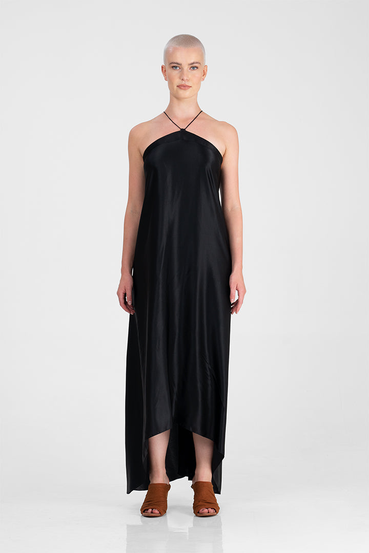 Ilythia - Flowy halter dress